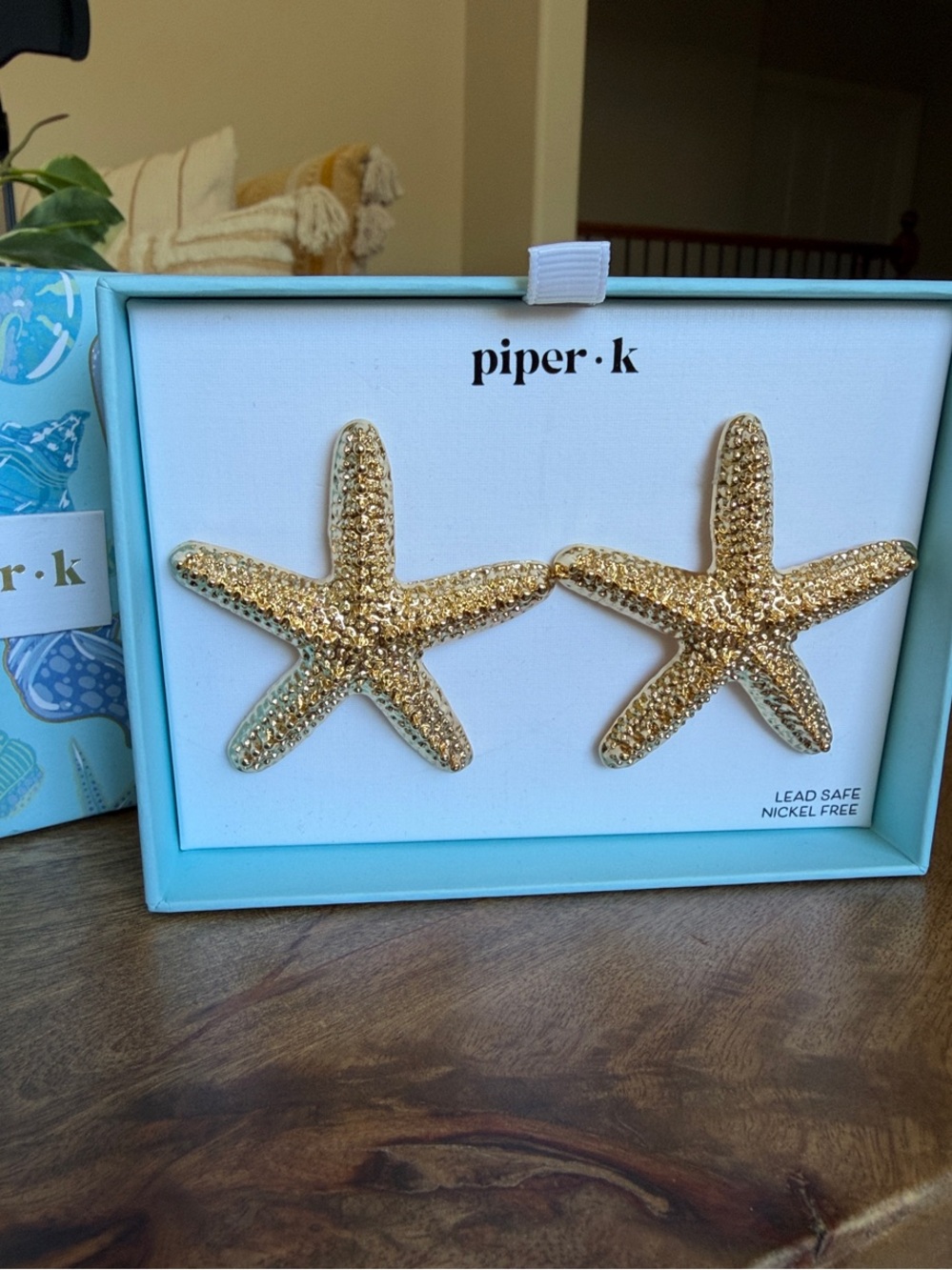 Piper.k Gold Starfish Oversized Earrings